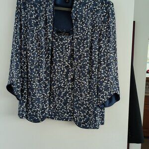 Women's knit twin set top